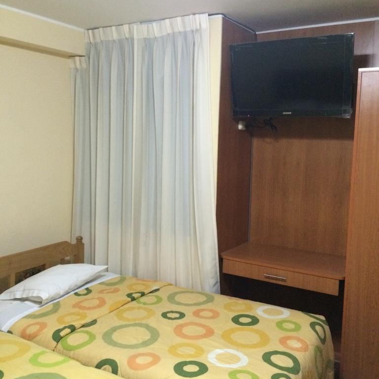 Hotel Vina Del Mar Tacna Quarto foto